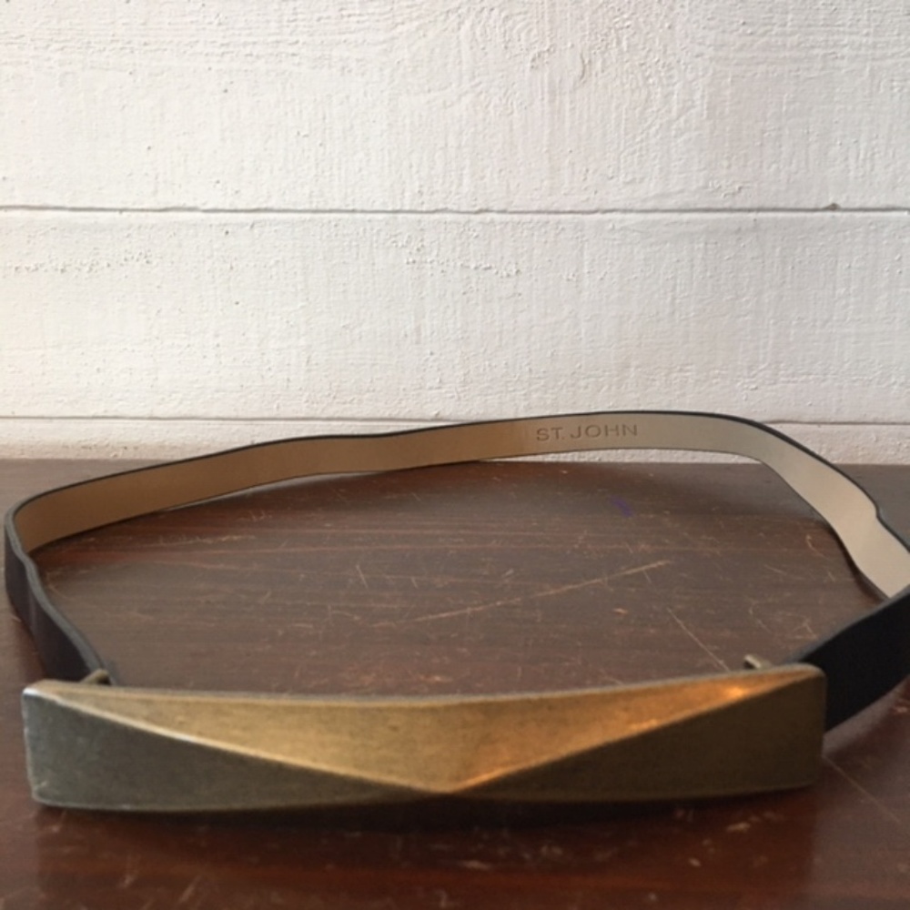 St. John thin Pyramid Leather Belt
